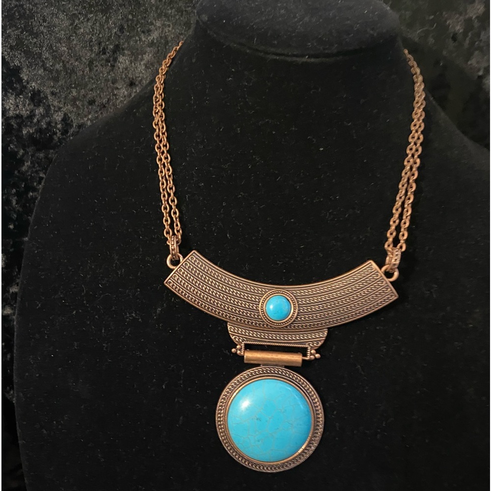 Jewelry necklaces
